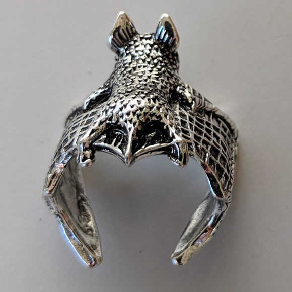 Flying Bat Gothic Metal Adjustable Ring NWOT - Picture 3 of 5